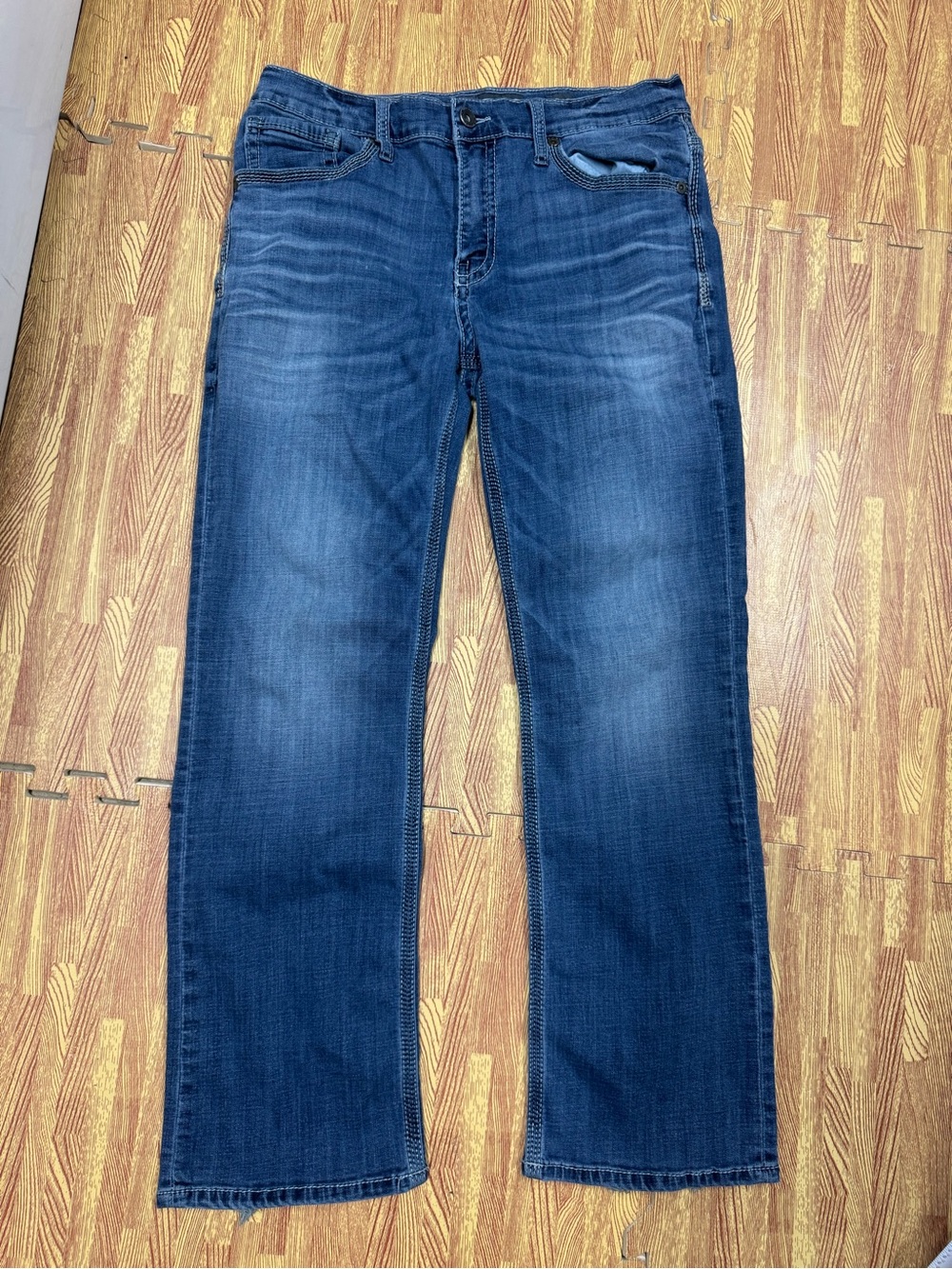 Buckle BKE Jeans Mens 34x28 Blue Denim Jake Bootleg Stretch Medium Wash Bootcut